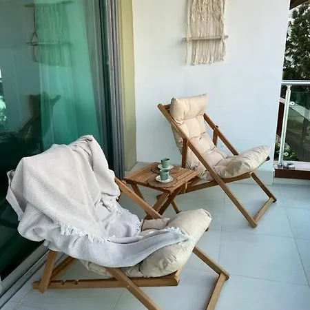 Апартаменти 50m To The Sea, Fast Wi-fi, Panorama View